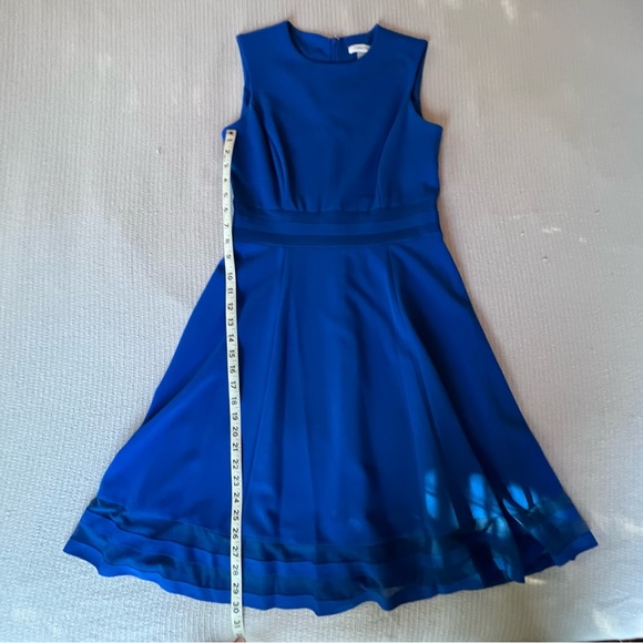 NWOT Calvin Klein royal blue dress size 4. Great for work and a night ou… - Picture 2 of 7